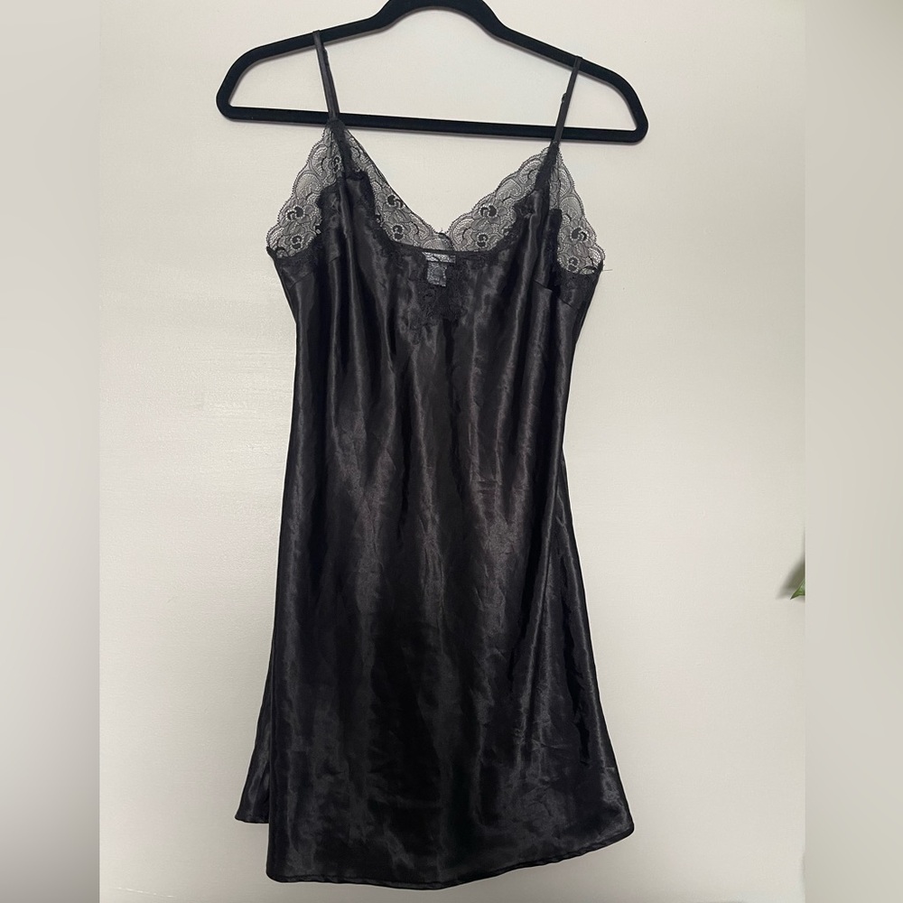 La SENZA Black Satin Lace Chemise